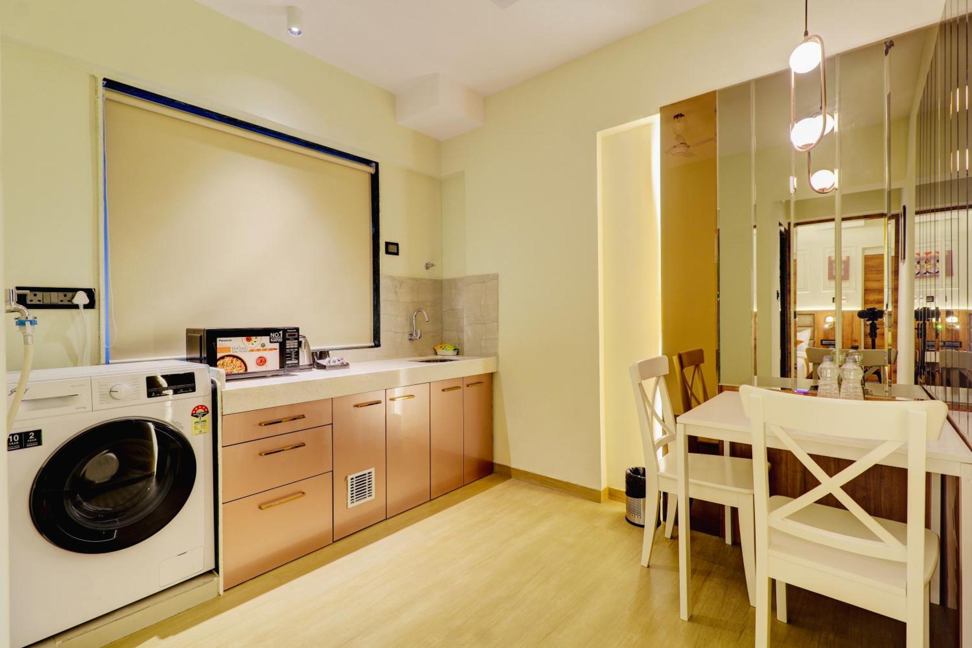 Home2 Suites And Service Apartments, Mumbai Airport Bombaim Exterior foto