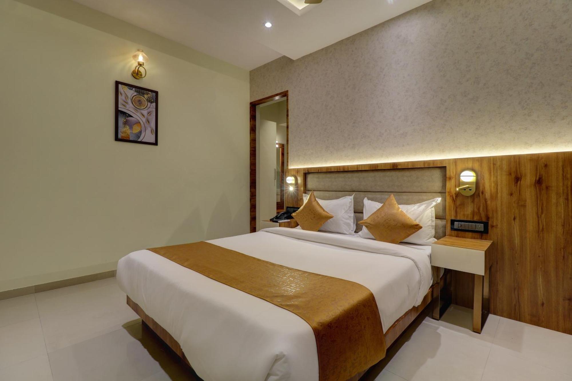 Home2 Suites And Service Apartments, Mumbai Airport Bombaim Exterior foto