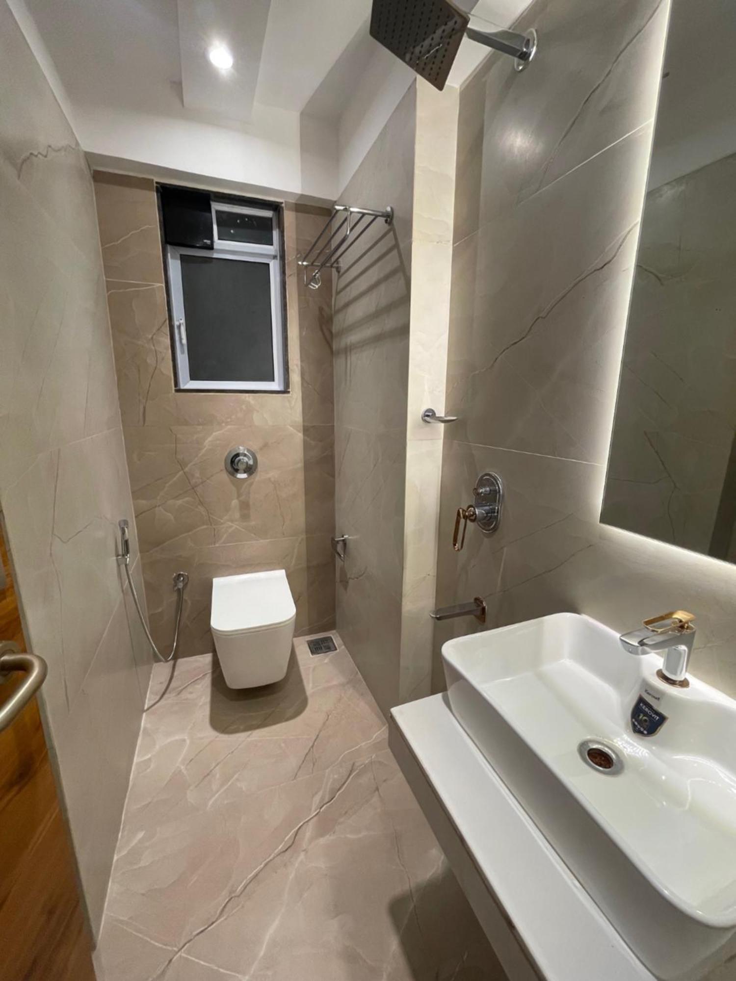 Home2 Suites And Service Apartments, Mumbai Airport Bombaim Exterior foto