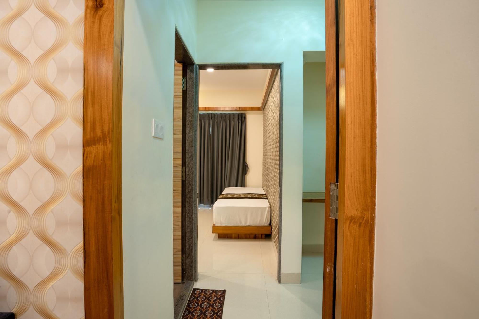 Home2 Suites And Service Apartments, Mumbai Airport Bombaim Quarto foto