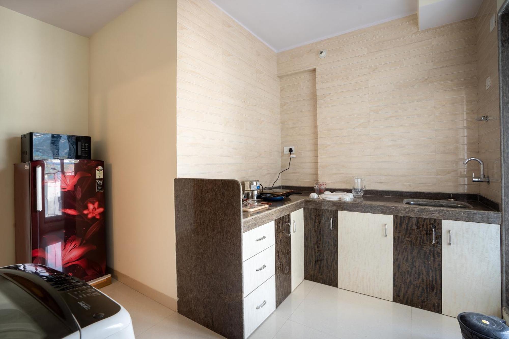 Home2 Suites And Service Apartments, Mumbai Airport Bombaim Quarto foto