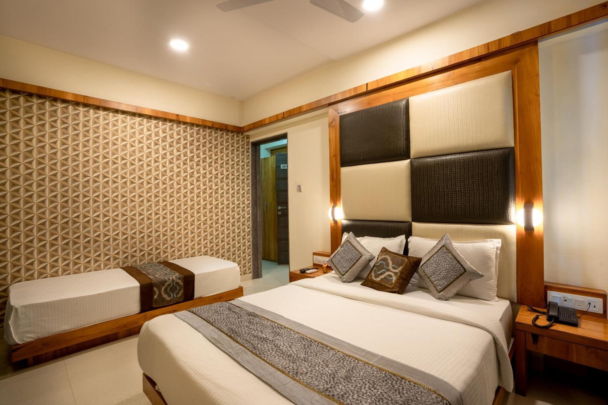 Home2 Suites And Service Apartments, Mumbai Airport Bombaim Quarto foto